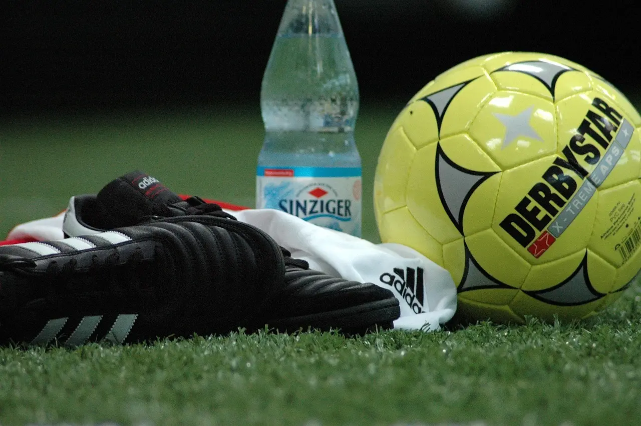 3. liga – MSFL runde 14: hattrick i Vsetín, seksmålsslag i Ostrava og sene scoringer